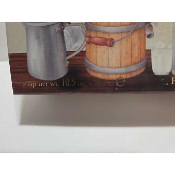 Saponificio Goat’s Milk Scented Bar Soap 10.5 oz Italy Made - Picture 3 of 14